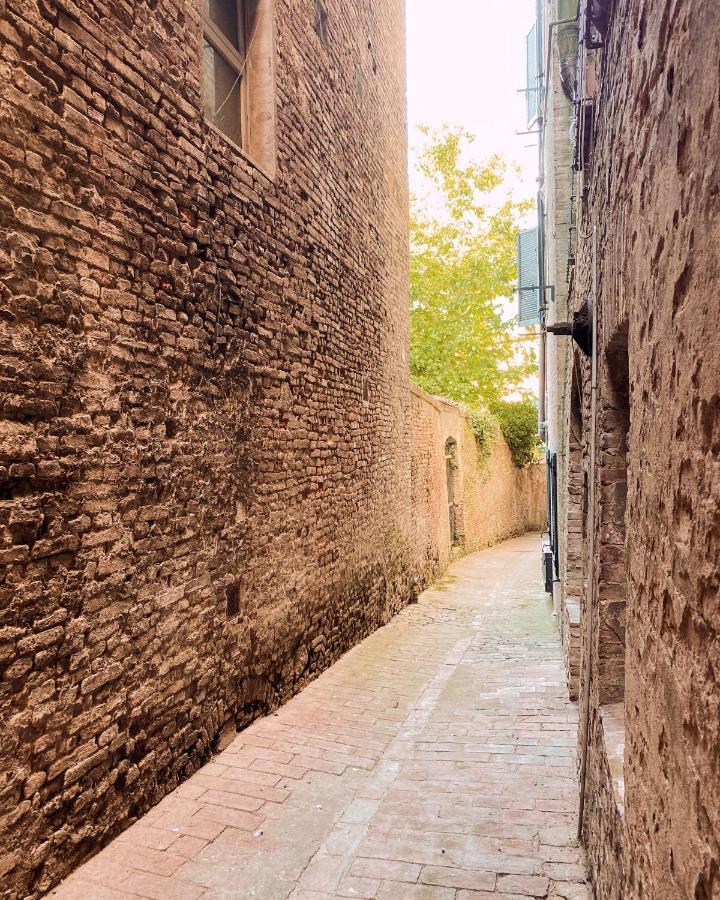 Casa Corsi *